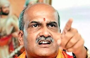 ಮಹಿಳೆಯರು ಆತ್ಮ ರಕ್ಷಣೆಗಾಗಿ ವ್ಯಾನಿಟಿ ಬ್ಯಾಗ್ ನಲ್ಲಿ ತ್ರಿಶೂಲ ಇಟ್ಟುಕೊಳ್ಳಿ : ಪ್ರಮೋದ್ ಮುತಾಲಿಕ್…!!