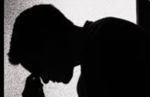 ವ್ಯಕ್ತಿ ವಿಷ ಸೇವಿಸಿ ಆತ್ಮಹತ್ಯೆಗೆ ಯತ್ನ : ಮದುವೆಗೆ ಕೆಲವೇ ದಿನಗಳಿರುವಾಗ ಘಟನೆ..!!