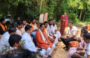 ಬಜರಂಗದಳದ ಕಾರ್ಯಕರ್ತ ಸುಹಾಸ್ ಶೆಟ್ಟಿ ಮನೆಗೆ ಬಜರಂಗದಳದ ರಾಷ್ಟ್ರೀಯ ಸಂಯೋಜಕರಾದ ನೀರಜ್ ಧೋನೆರಿಯಾ ಭೇಟಿ…!!