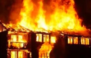 ಉಡುಪಿ: ಕುಡಿದ ಮತ್ತಿನಲ್ಲಿ ರಂಪಾಟ : ಮನೆಗೆ ಬೆಂಕಿಯಿಟ್ಟ ಭೂಪ..!!