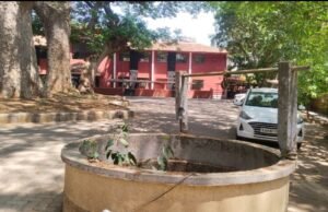 ಕುಂದಾಪುರ ನ್ಯಾಯಾಲಯ ಸಂಕೀರ್ಣ ಮತ್ತು ತಾಲೂಕು ಕಚೇರಿ ಎದುರುಗಡೆ ತೆರೆದ ಬಾವಿ : ಪುರಸಭೆ ನಿರ್ಲಕ್ಷ್ಯ…!!