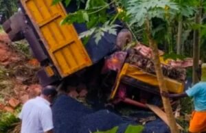 ಲಾರಿಯಲ್ಲಿದ್ದ ಬಿಸಿ ಡಾಂಬರು ಮೈಮೇಲೆ ಬಿದ್ದು ಚಾಲಕರೊಬ್ಬರು ಮೃತ್ಯು…!!