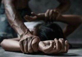 ವೈದ್ಯೆ ಮೇಲೆ ಅತ್ಯಾಚಾರ : ಪೊಲೀಸ್ ಅಧಿಕಾರಿ ಅರೆಸ್ಟ್…!!