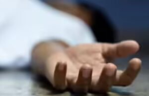 ಬ್ಯಾರಿಕೇಡ್ಗೆ ಬೈಕ್ ಢಿಕ್ಕಿ : ಚಿಕಿತ್ಸೆ ಫಲಕಾರಿಯಾಗದೇ ಸವಾರ ಮೃತ್ಯು…!!