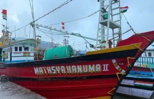 ಮಲ್ಪೆಯಲ್ಲಿ ರಾಜಾರೋಷವಾಗಿ ನಡೆಯುತ್ತಿದೆ ಬೋಟ್ ನ ನಕಲಿ ದಾಖಲೆ ಸೃಷ್ಟಿಸುವ ದಂಧೆ….!!