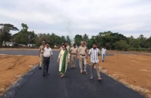 ನವೆಂಬರ್ 28ರಂದು ನರೇಂದ್ರ ಮೋದಿ ಉಡುಪಿ ಭೇಟಿ : ಹೆಲಿಪ್ಯಾಡ್ ನಲ್ಲಿ ಜಿಲ್ಲಾಧಿಕಾರಿಗಳಿಂದ ಪರಿಶೀಲನೆ…!!