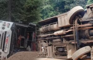 ಹೊನ್ನಾವರ : ಪ್ರವಾಸಕ್ಕೆ ಬಂದಿದ್ದ ಶಾಲಾ ಬಸ್ ಪಲ್ಟಿ : ಓರ್ವ ವಿದ್ಯಾರ್ಥಿ ಮೃತ್ಯು : 26ಕ್ಕೂ ಹೆಚ್ಚು ಮಕ್ಕಳಿಗೆ ಗಾಯ…!!