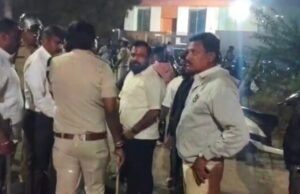 ಜನಾರ್ದನ ರೆಡ್ಡಿ ಮನೆ ಮುಂದೆ ನಡೆದ ಬ್ಯಾನರ್ ಗಲಾಟೆಯಲ್ಲಿ ಕಾಂಗ್ರೆಸ್ ಕಾರ್ಯಕರ್ತ ಬಲಿ…!!