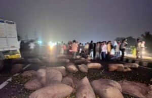 ಹಾಸನ : ಹೊಸ ವರ್ಷದ ಮೊದಲ ದಿನವೇ ಅಪಘಾತ : ಮೂವರು ಸಾವು….!!