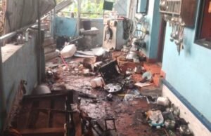 ಮನೆಯಲ್ಲಿ ಗ್ಯಾಸ್ ಸಿಲಿಂಡರ್ ಸ್ಫೋಟ : ಮನೆಯವರು ಪಾರು…!!