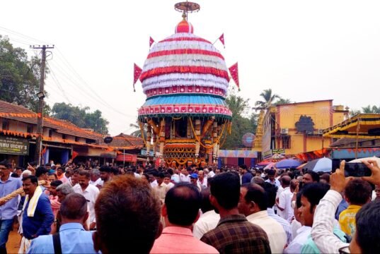 ಮುಂಡ್ಕೂರು : ಹಗಲು ಬ್ರಹ್ಮ ರಥೋತ್ಸವ ಸಂಪನ್ನ…!!