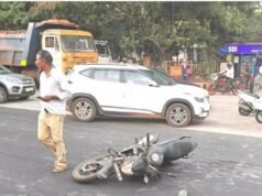 ಮಂಗಳೂರು : ದ್ವಿಚಕ್ರ ವಾಹನಕ್ಕೆ ಲಾರಿ ಡಿಕ್ಕಿ : ಸವಾರ ಮೃತ್ಯು…!!