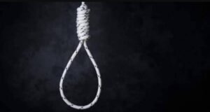 ನೇಣು ಬಿಗಿದು ಮಹಿಳೆ ಆತ್ಮಹತ್ಯೆ