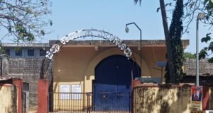 ಮಂಗಳೂರು ಜೈಲಿನಲ್ಲಿ ಬರ್ಕೆ ಪೊಲೀಸರ ದಾಳಿ : 3 ಮೊಬೈಲ್ ಪತ್ತೆ…!!