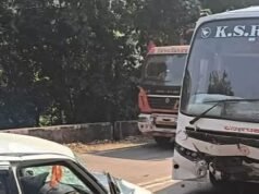 ಬಸ್ ಹಾಗೂ ಕಾರು ನಡುವೆ ಅಪಘಾತ : ಮೂವರು ಸ್ಥಳದಲ್ಲೇ ಸಾವು…!!