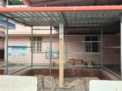 ಉಡುಪಿ ನಗರ ಪ್ರಾಥಮಿಕ ಆರೋಗ್ಯ ಕೇಂದ್ರದ ಕಂಪೌಂಡ್ ಕೆಡವಿ ತೆರಿಗೆ ಪಾವತಿ ಕೇಂದ್ರ ಸ್ಥಾಪನೆಗೆ ವಿರೋಧ