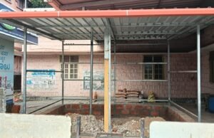 ಉಡುಪಿ ನಗರ ಪ್ರಾಥಮಿಕ ಆರೋಗ್ಯ ಕೇಂದ್ರದ ಕಂಪೌಂಡ್ ಕೆಡವಿ ತೆರಿಗೆ ಪಾವತಿ ಕೇಂದ್ರ ಸ್ಥಾಪನೆಗೆ ವಿರೋಧ…!!