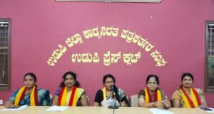 ಕರವೇ ಮಹಿಳಾ ಘಟಕ ಬರ್ಕಾಸ್ತು ಆದರೂ ಜಿಲ್ಲಾಧ್ಯಕ್ಷೆ ಎಂದು ಸ್ವಯಂ ಘೋಷಿಸುತ್ತಿರುವ ಜ್ಯೋತಿ ಸೇರಿಗಾರ್ತಿ : ಸಾಮೂಹಿಕ ರಾಜೀನಾಮೆ ನೀಡಿದ ಕಾರ್ಯಕರ್ತರು…!!