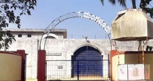 ಮಂಗಳೂರು ಕಾರಾಗೃಹದಲ್ಲಿ ಕೈದಿಗಳ ದರ್ಬಾರ್ : ಜೈಲು ಅಧೀಕ್ಷಕರ ಮೇಲೆ ಹಲ್ಲೆಗೆ ಯತ್ನ…!!