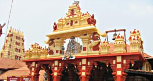 ಉಡುಪಿ: ಶ್ರೀ ಕೃಷ್ಣಮಠದಲ್ಲಿ ಗ್ರಹಣ ಆಚರಣೆ…!!