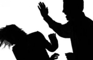 ಕಾರ್ಕಳ: ಹೆಂಡತಿ ಬಳಿ ಹಣ ಕೇಳಿದ ಗಂಡನಿಗೆ ಬಾಮೈದ, ಪತ್ನಿಯಿಂದಲೇ ಹಲ್ಲೆ…!!