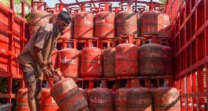 ಇನ್ನು ಮುಂದೆ ಗ್ರಾಹಕರಿಗೆ ಸಿಗಲಿದೆ 10 ಕೆಜಿ ಅನಿಲ ತುಂಬಿದ ಸಿಲಿಂಡರ್ : ಗ್ಯಾಸ್ ಕೊರತೆ ನೀಗಿಸಲು ಸರ್ಕಾರ ಹೊಸ ಪ್ಲಾನ್…!!