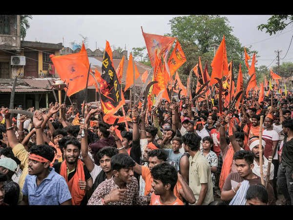 procession-on-ram-navami-eve-in-howrah