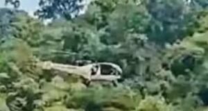 ಶಬರಿಮಲೆ ಸನ್ನಿಧಾನಂ ಮೇಲೆ ಕೋಸ್ಟ್ ಗಾರ್ಡ್ ಹೆಲಿಕಾಪ್ಟರ್ ಹಾರಾಟ : ಕೇರಳ ಪೊಲೀಸರಿಂದ ಎಫ್ಐಆರ್ ದಾಖಲು…!!