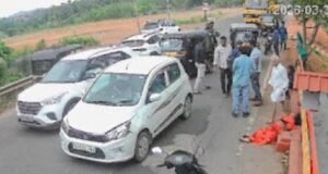 ಬಂಟ್ವಾಳ : ರಸ್ತೆ ದಾಟುತ್ತಿದ್ದ ಮಹಿಳೆಗೆ ಕಾರ್ ಡಿಕ್ಕಿ ಹೊಡೆದು ಗಂಭೀರ ಗಾಯ : ಆಸ್ಪತ್ರೆಗೆ ದಾಖಲು…!!