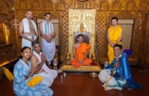 ಖ್ಯಾತ ಕ್ರಿಕೆಟ್ ಆಟಗಾರ ಕೃಷ್ಣಮಾಚಾರಿ ಶ್ರೀಕಾಂತ್ ಶ್ರೀಕೃಷ್ಣ ಮಠಕ್ಕೆ ಭೇಟಿ…!!