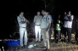 ಸ್ನೇಹಿತನ ತಲೆ ಮೇಲೆ ಕಲ್ಲು ಎತ್ತಿಹಾಕಿ ಬರ್ಬರ ಹತ್ಯೆ..!