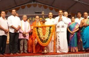 ಬನ್ನಂಜೆ ಶ್ರೀ ಮಹಾಲಿಂಗೇಶ್ವರ ದೇವಸ್ಥಾನದ ಬ್ರಹ್ಮಕಲಶೋತ್ಸವ ವೈಭವ : ಸದ್ಗುಣ ಪ್ರಚಾರದಿಂದ ಸಮಾಜದಲ್ಲಿ ಧನಾತ್ಮಕ ವಾತಾವರಣ : ಪುತ್ತಿಗೆ ಶ್ರೀ…!!