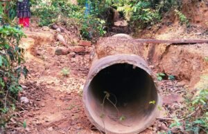 ಬೈಂದೂರಿನಲ್ಲಿ ಅವೈಜ್ಞಾನಿಕ ಕಾಮಗಾರಿ ಆರೋಪ : ಗ್ರಾ.ಪಂ ಸದಸ್ಯನ ದಾದಾಗಿರಿ ವಿರುದ್ಧ ಜನರ ಆಕ್ರೋಶ..!