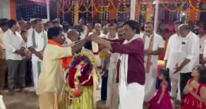 ವಿಘ್ನಗಳ ನಿವಾರಣೆ ದೈವದ ಅಭಯ : ಸವಣೂರಿನಲ್ಲಿ ಹರಕೆ ನೇಮ ಸಲ್ಲಿಸಿದ ಜನಾರ್ದನ ರೆಡ್ಡಿ…!!