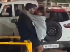 ಮಣಿಪಾಲದಲ್ಲಿ ನಡು ರಸ್ತೆಯಲ್ಲೇ ಜೋಡಿಗಳ ರೋಮ್ಯಾನ್ಸ್ : ಜೋಡಿಯನ್ನು ತರಾಟೆಗೆ ತೆಗೆದು ಕಳಿಸಿದ ಸಾರ್ವಜನಿಕರು – ವಿಡಿಯೋ ವೈರಲ್..!