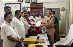 ಪ್ರಧಾನಿ ವಿರುದ್ಧ ಅವಹೇಳನಕಾರಿ ಹೇಳಿಕೆ : ಖರ್ಗೆ ವಿರುದ್ಧ ಕ್ರಮಕ್ಕೆ ಆಗ್ರಹಿಸಿ ದೂರು…!!