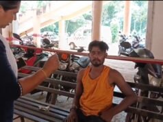 ರೈಲ್ವೆ ನಿಲ್ದಾಣದಲ್ಲಿ ಆತ್ಮಹತ್ಯೆಗೆ ಯತ್ನಿಸುತ್ತಿದ್ದ ವ್ಯಕಿಯನ್ನು ರಕ್ಷಿಸಿದ ರೈಲ್ವೇ ಆರ್. ಪಿ .ಎಫ್ ಪಡೆ..!