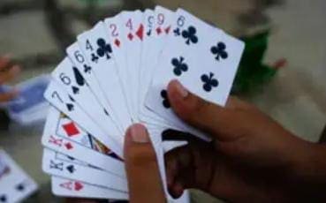 ಉಡುಪಿ: ಅಂದರ್-ಬಾಹರ್ ಜುಗಾರಿ ಅಡ್ಡೆಗೆ ಪೊಲೀಸ್ ದಾಳಿ : 12 ಮಂದಿ ಅರೆಸ್ಟ್..!