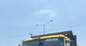 ಕುಂದಾಪುರ : ಸ್ಕೂಟಿಗೆ ಟಿಪ್ಪರ್ ಡಿಕ್ಕಿ : ತಾಯಿ ಸ್ಥಳದಲ್ಲೇ ಮೃತ್ಯು..!!