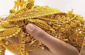 ಕಾರ್ಕಳ: ಮನೆಗೆ ನುಗ್ಗಿ ಲಕ್ಷಾಂತರ ಮೌಲ್ಯದ ಚಿನ್ನಾಭರಣ ಕಳವು…!!