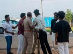 ಚಿಕ್ಕಬಳ್ಳಾಪುರ : ಕಾಲೇಜು ವಿದ್ಯಾರ್ಥಿಗಳಿಂದ ಪೊಲೀಸರ ಮೇಲೆ ಹಲ್ಲೆ…!!