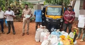 ವಿಟ್ಲ: ಅಕ್ರಮ ಪಡಿತರ ಅಕ್ಕಿ ದಾಸ್ತಾನು ಪತ್ತೆ : ವ್ಯಕ್ತಿ ಅರೆಸ್ಟ್ : ಆಟೋರಿಕ್ಷಾ ವಶ…!!