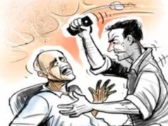 ಸಾಲ ತೀರಿಸಿ ಮನೆ ಉಳಿಸಿದ ಮಗಳ ಹೆಸರಿಗೆ ಆಸ್ತಿ: ಕೋಪಗೊಂಡ ಮಗನಿಂದ ವೃದ್ಧ ತಂದೆಯ ಮೇಲೆ ಹಲ್ಲೆ..!