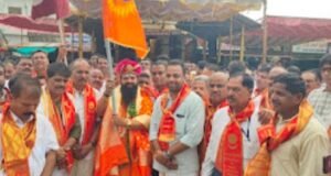 ಕೊಡವೂರು ಶಂಕರನಾರಾಯಣ ದೇವಸ್ಥಾನದಲ್ಲಿ ಅದ್ಧೂರಿ ಹಸಿರು ಹೊರೆಕಾಣಿಕೆ ಮೆರವಣಿಗೆ..!