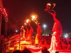 ಕೊಡವೂರು ಮಹಾರುದ್ರಯಾಗ: ಮಲ್ಪೆ ಬೀಚ್ ನಲ್ಲಿ ಭವ್ಯ ಗಂಗಾರತಿ : ಸಮುದ್ರರಾಜನಿಗೆ ವಿಶೇಷ ಆರತಿ- ಕಡಲತೀರದಲ್ಲಿ ಮೊಳಗಿತು ಶಂಖನಾದ.!