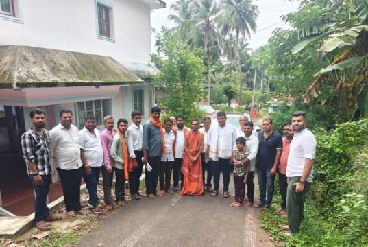 ಮೂಡಬಿದಿರೆ: ಶ್ರೀ ಕ್ಷೇತ್ರ ಕೇಮಾರು ಮಠಕ್ಕೆ ಸಂಸದ ಕ್ಯಾಪ್ಟನ್ ಬ್ರಿಜೇಶ್ ಚೌಟ ಭೇಟಿ…!!