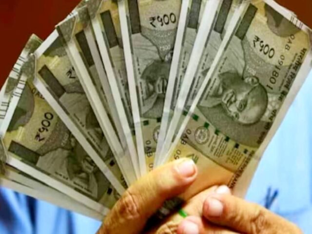 1745570711_1724405539_1724327506_1709810665_1708266755_money-cash-2024-02-19c832cfc5fa107ab043d2d30a51fe38