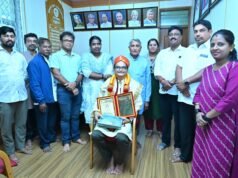 ಕೆರೆಮನೆ ಶಿವಾನಂದ ಹೆಗಡೆ, ಗುಣವಂತೆ ಅವರಿಗೆ ಪ್ರಶಸ್ತಿ ಪ್ರಧಾನ…!!