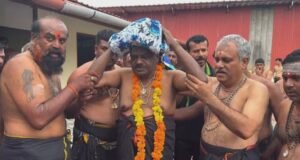 ಶಬರಿಮಲೆ ಯಾತ್ರೆ ಕೈಗೊಂಡ ಹೆಚ್.ಡಿ ಕುಮಾರಸ್ವಾಮಿ…!!