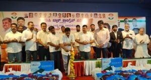 ಉಡುಪಿ ಬ್ಲಾಕ್ ಕಾಂಗ್ರೆಸ್ ಅಧ್ಯಕ್ಷ ರಮೇಶ್ ಕಾಂಚನ್ ನೇತೃತ್ವದಲ್ಲಿ ರಾಹುಲ್ ಗಾಂಧಿ ಜನ್ಮದಿನಾಚರಣೆ, ಅಶಕ್ತರಿಗೆ ಸವಲತ್ತುಗಳ ವಿತರಣೆ